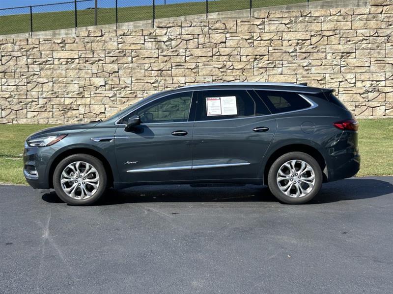 2020 Buick Enclave Avenir photo 2