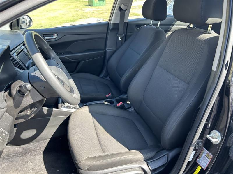 2020 Hyundai Accent SE photo 8