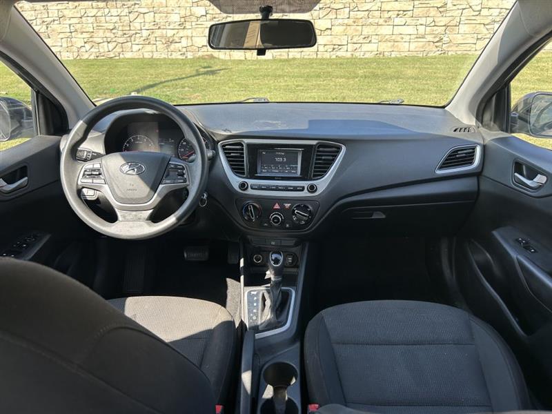 2020 Hyundai Accent SE photo 14