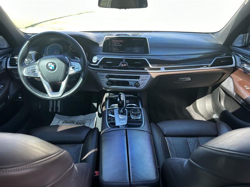 2017 Bmw 740i photo 15
