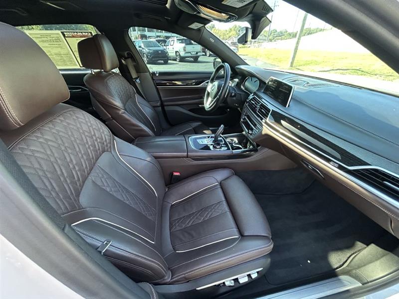 2017 Bmw 740i photo 20