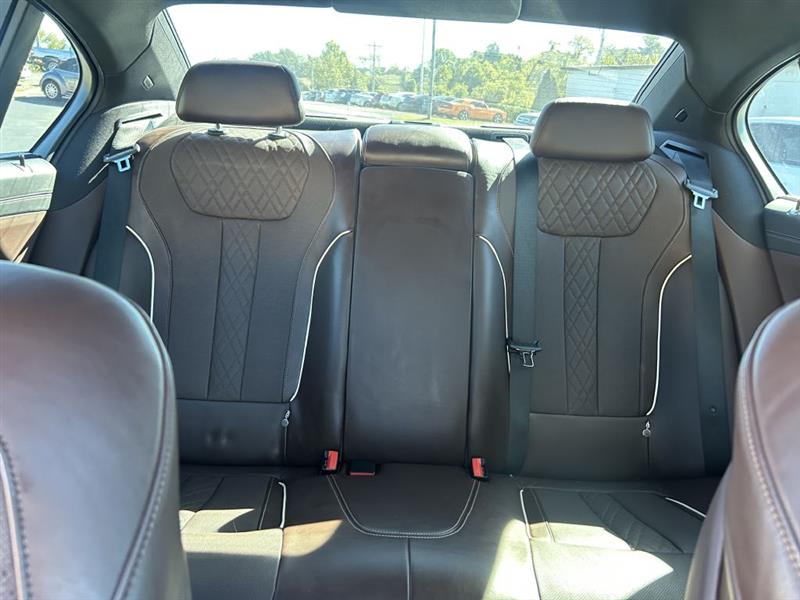 2017 Bmw 740i photo 21