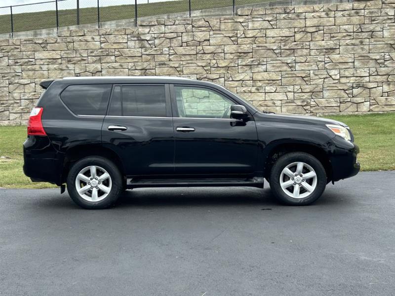 2011 Lexus GX 460 photo 3
