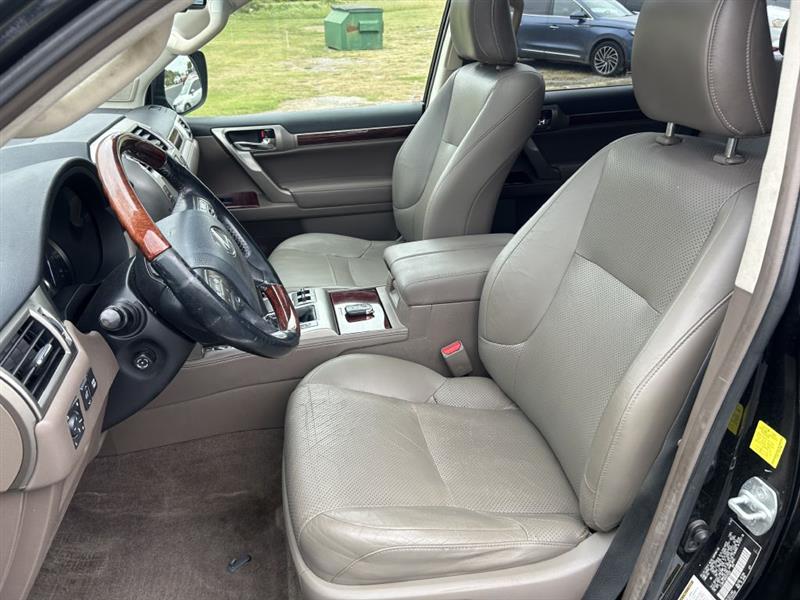 2011 Lexus GX 460 photo 8