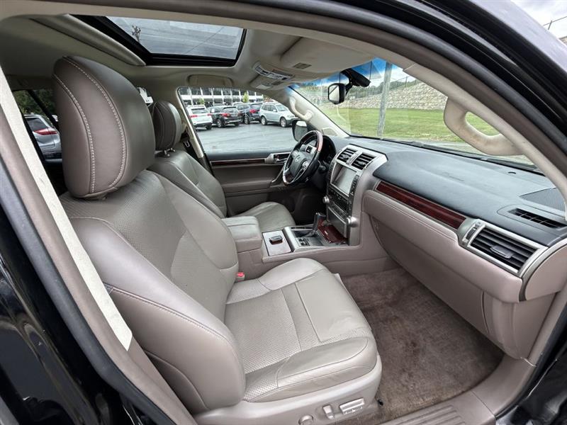 2011 Lexus GX 460 photo 21