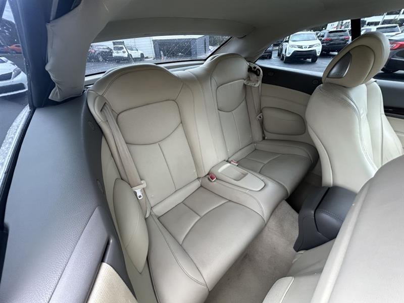 2010 Infiniti G37 photo 14