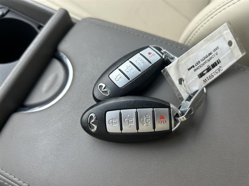 2010 Infiniti G37 photo 21
