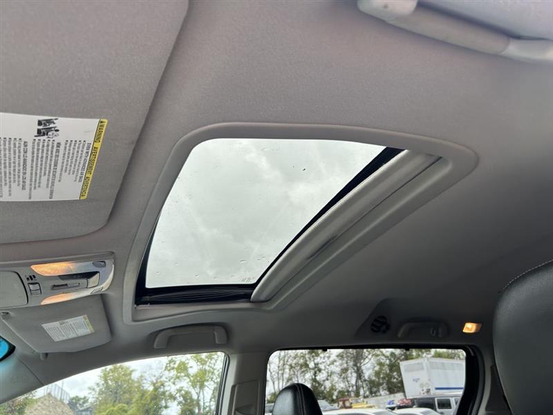 2011 Toyota Sienna Base photo 9