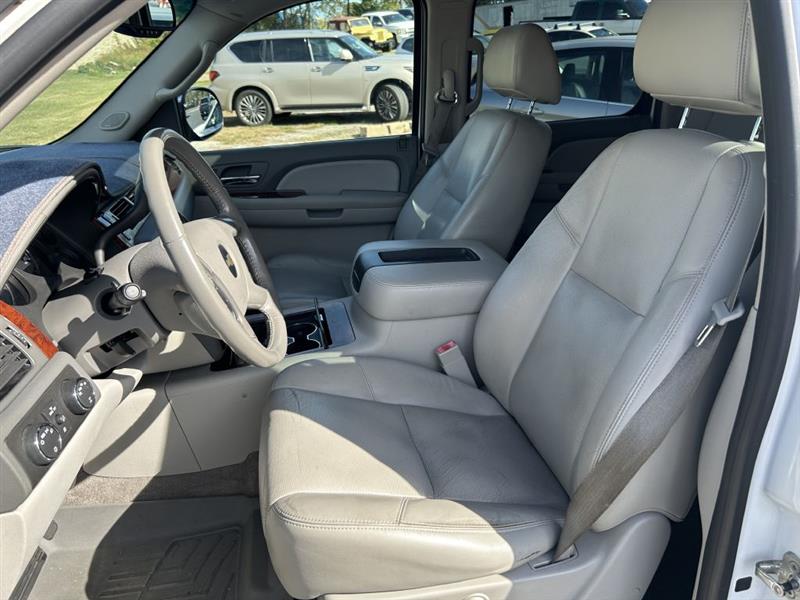 Chevrolet Suburban LTZ 1500 4WD 2009