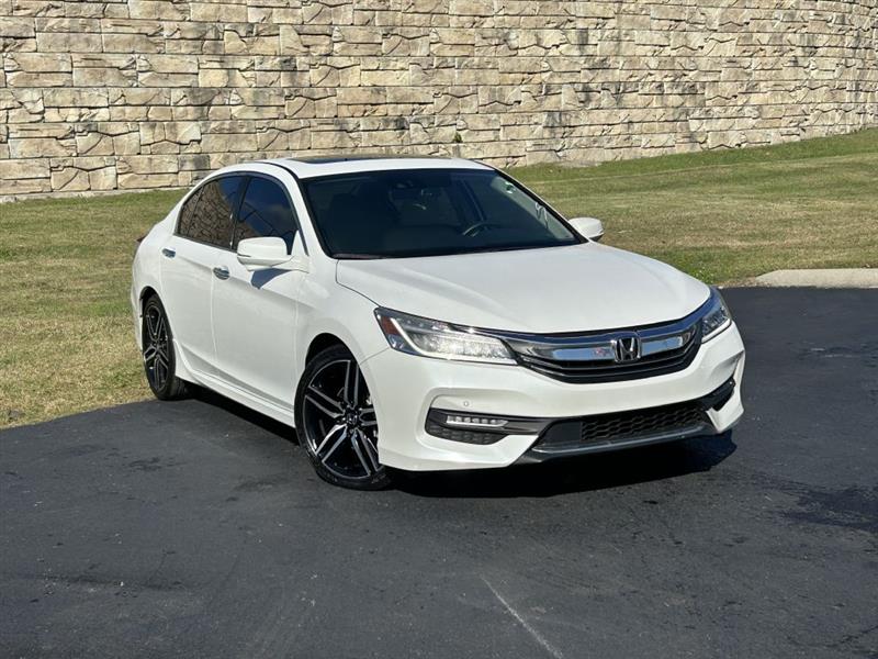 2017 Honda Accord Touring V6 Sedan 6-Spd AT