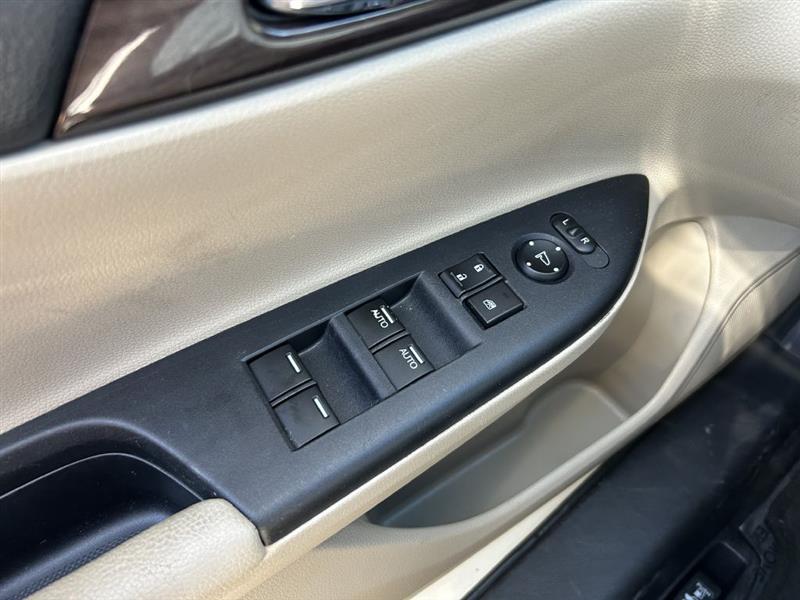 Honda Accord Touring V6 Sedan 6-Spd AT 2017