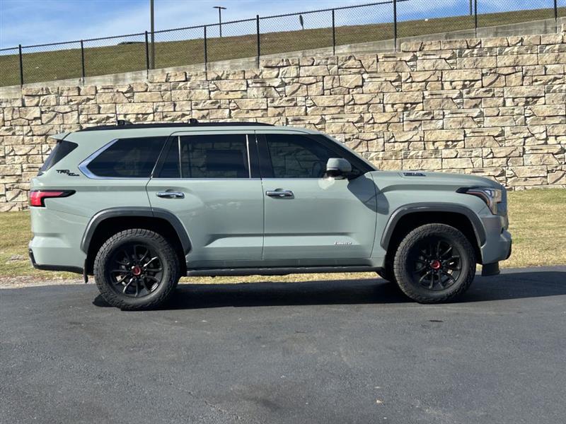 2023 Toyota Sequoia TRD Pro photo 3