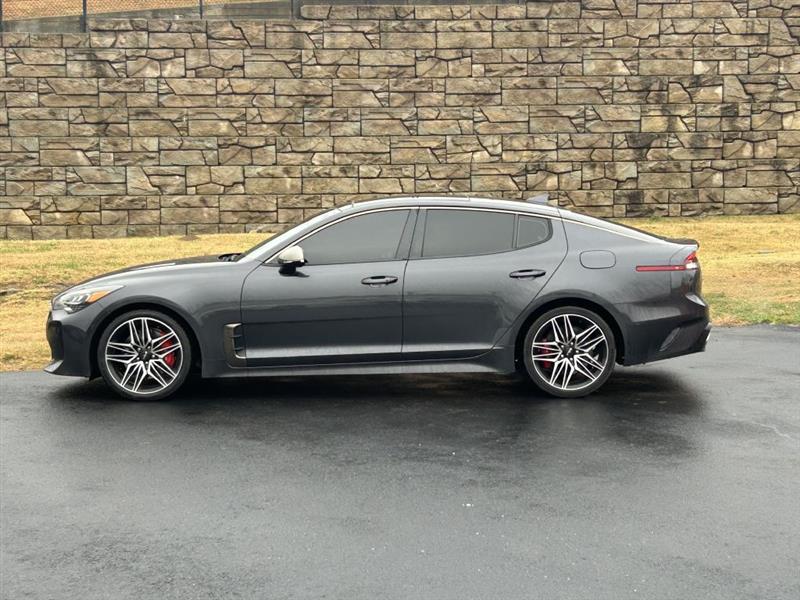 2022 Kia Stinger GT1 photo 3