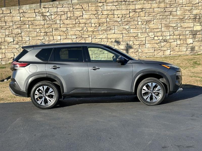 2021 Nissan Rogue SV AWD photo 3