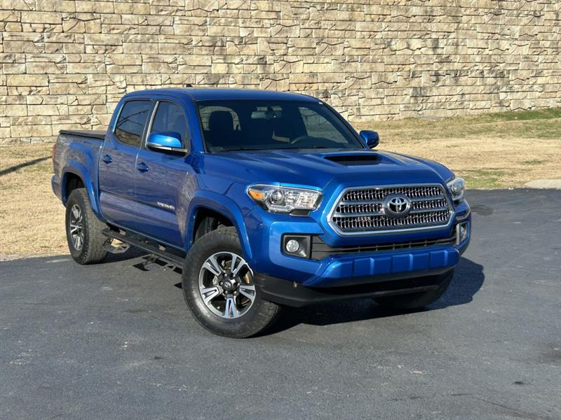 2017 Toyota Tacoma SR5 Double Cab Long Bed V6 6AT 4WD