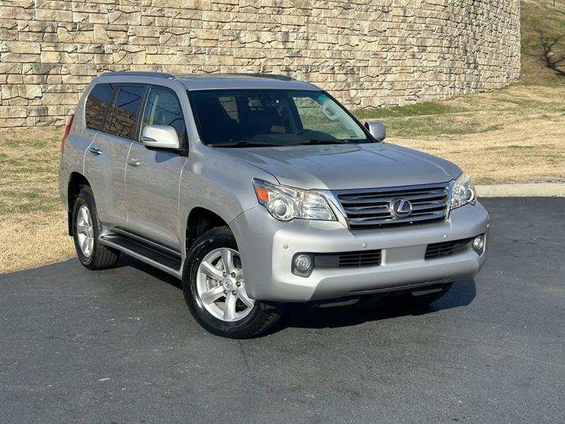 2010 Lexus GX Base's photo