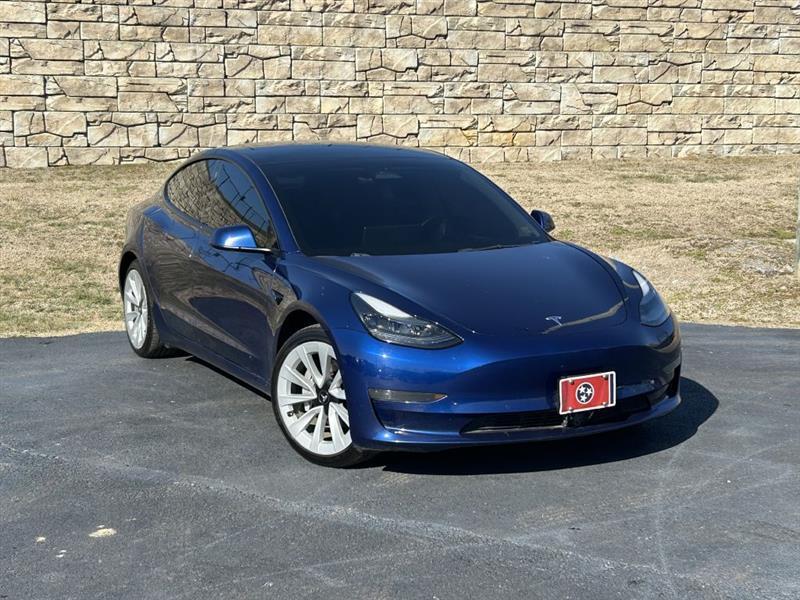 2022 Tesla Model 3 Standard Range Plus