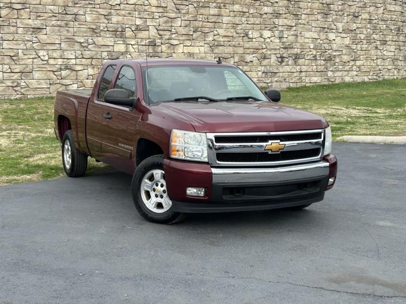 2008 Chevrolet Silverado 1500 LT2 Ext. Cab Long Box 2WD