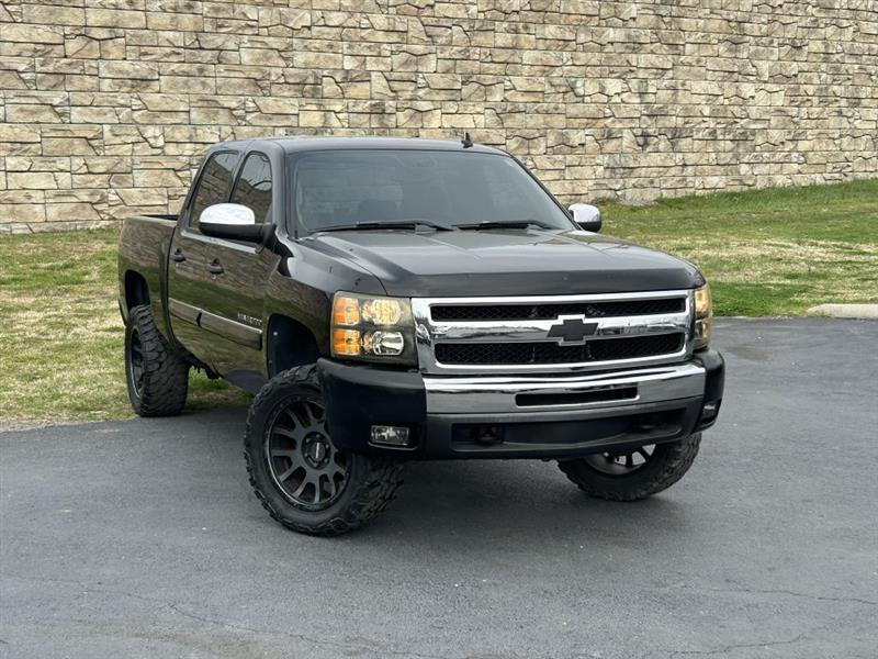 2011 Chevrolet Silverado 1500 LT Crew Cab 2WD