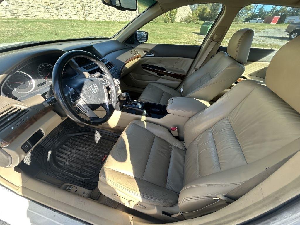 Honda Accord 4dr I4 Auto EX-L 2009