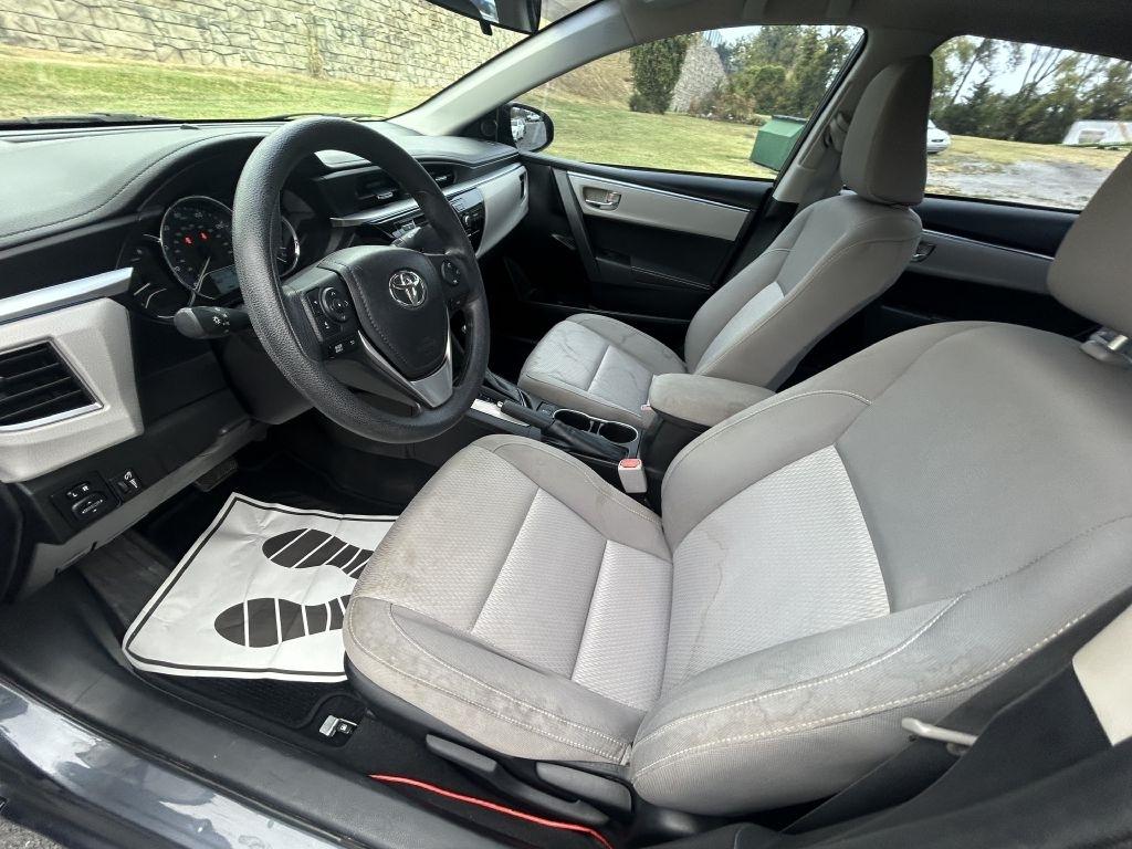 Toyota Corolla 4dr Sdn CVT LE (Natl) 2014