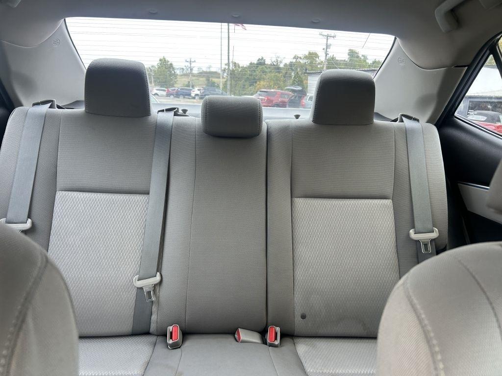Toyota Corolla 4dr Sdn CVT LE (Natl) 2014