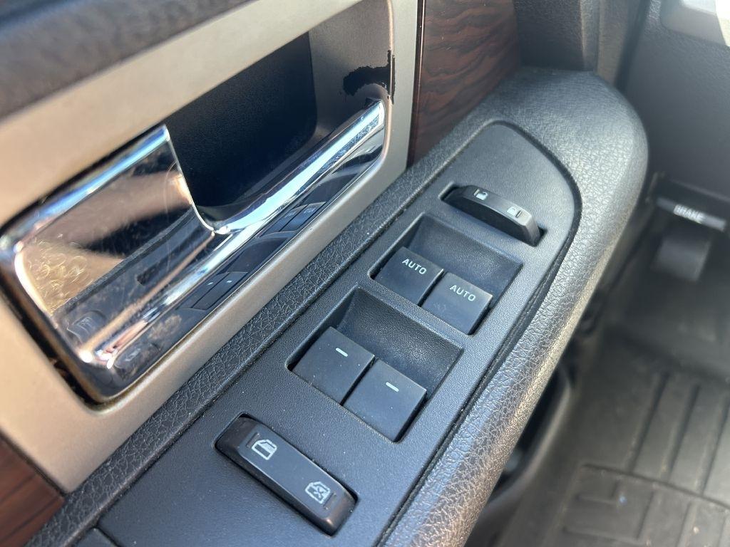 Ford F-150 2WD SuperCrew 145" Platinum 2012