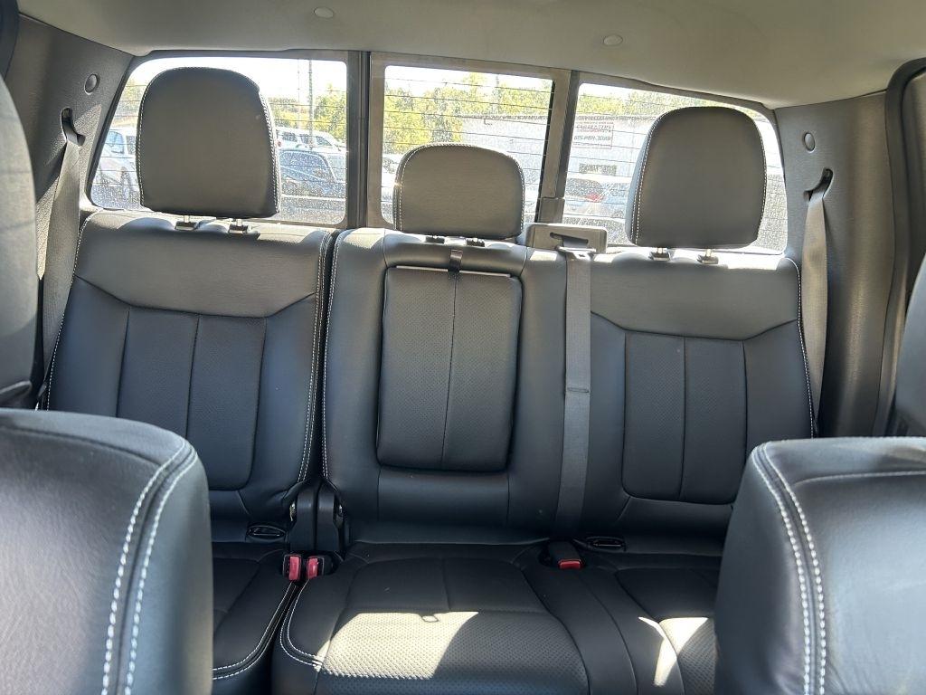 Ford F-150 2WD SuperCrew 145" Platinum 2012