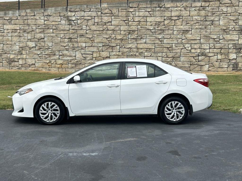 Toyota Corolla 50th Anniversary Special Edition CVT (Natl) 2017