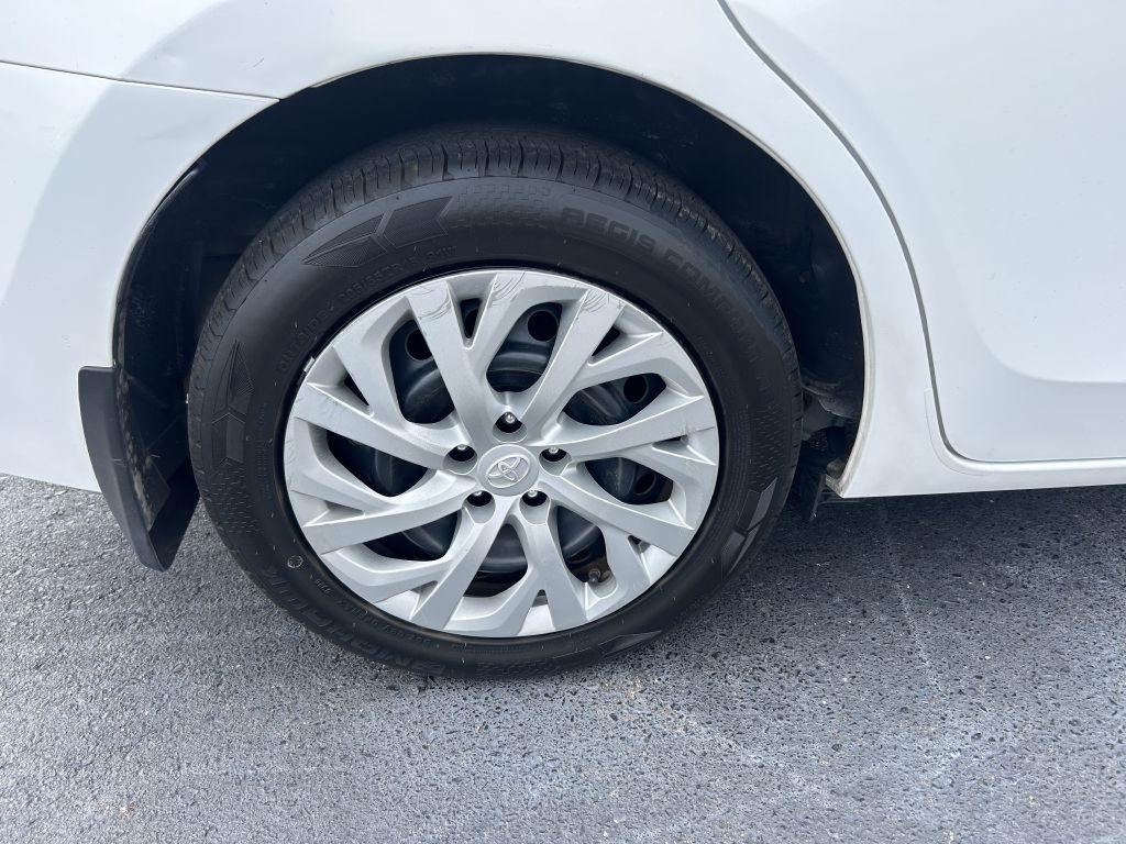Toyota Corolla 50th Anniversary Special Edition CVT (Natl) 2017