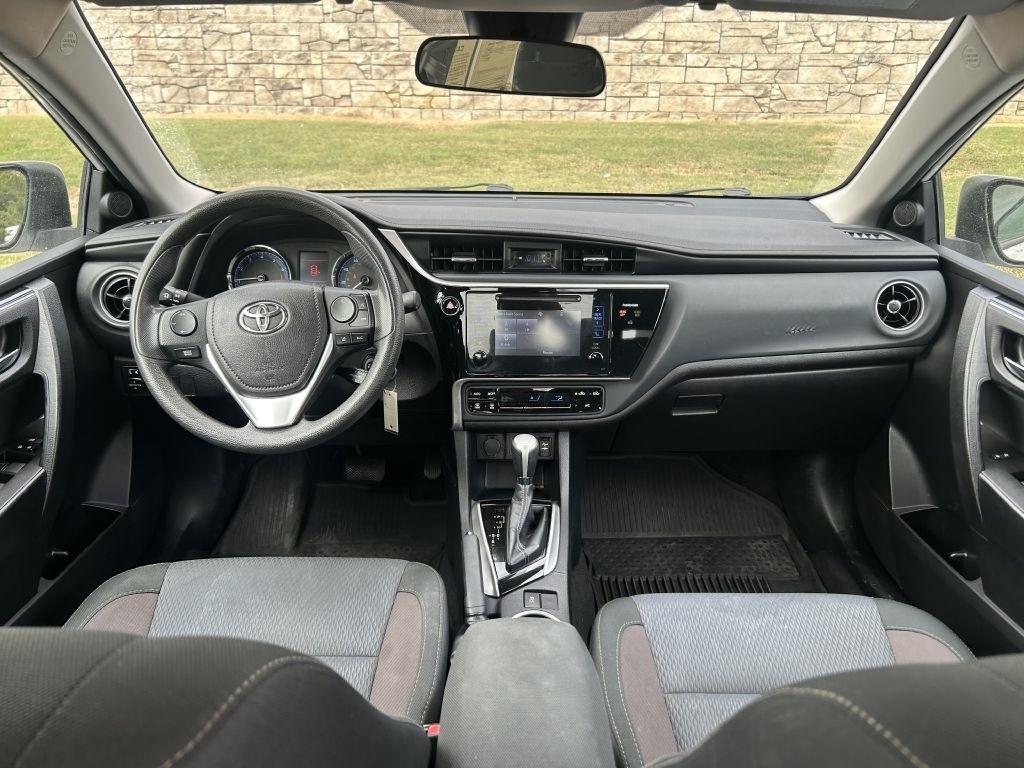 Toyota Corolla 50th Anniversary Special Edition CVT (Natl) 2017