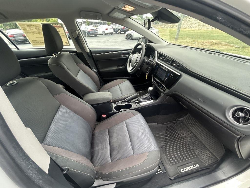 Toyota Corolla 50th Anniversary Special Edition CVT (Natl) 2017