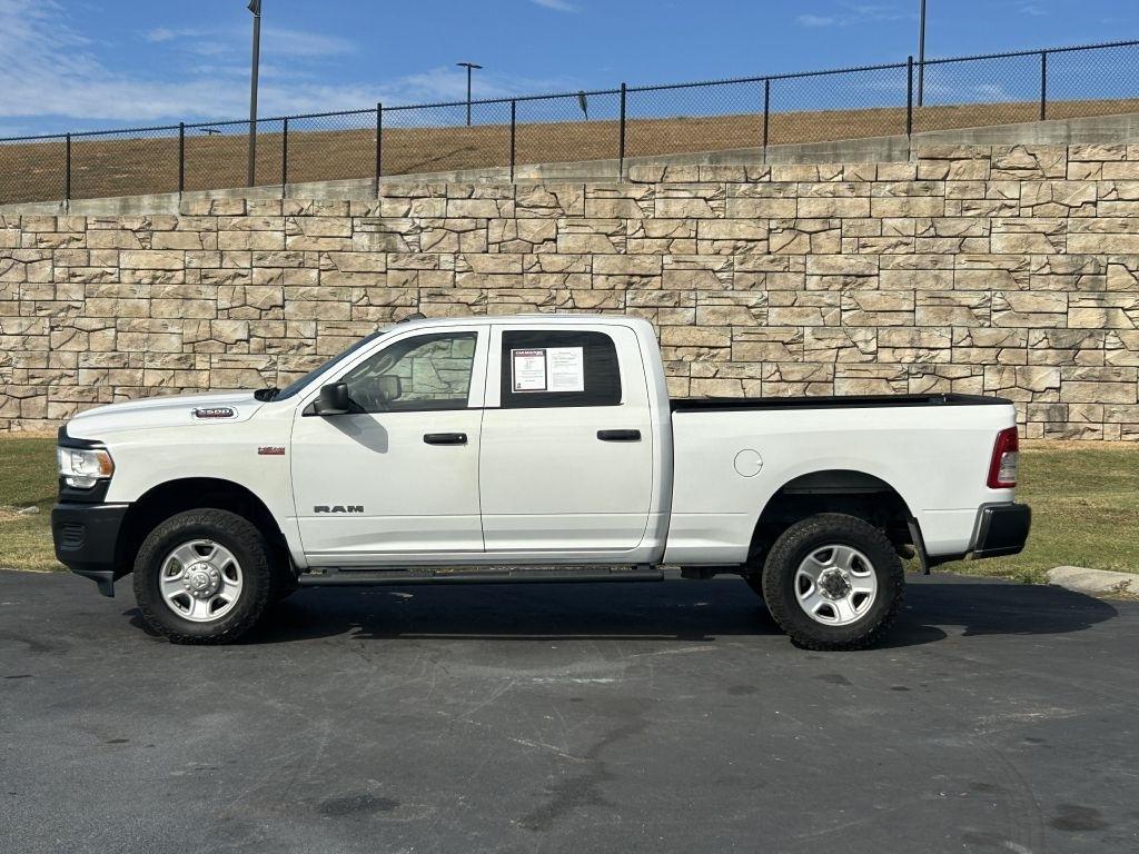RAM 2500 Tradesman 4x4 Crew Cab 6'4" Box 2020