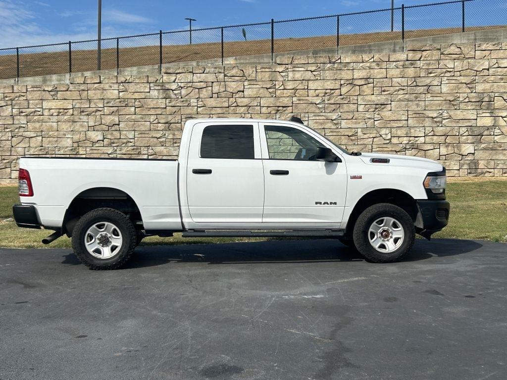 RAM 2500 Tradesman 4x4 Crew Cab 6'4" Box 2020