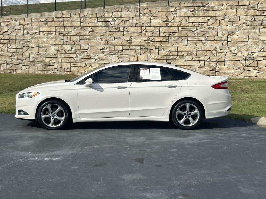 Ford Fusion 4dr Sdn SE FWD 2014