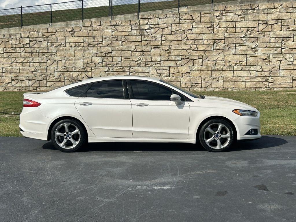 Ford Fusion 4dr Sdn SE FWD 2014