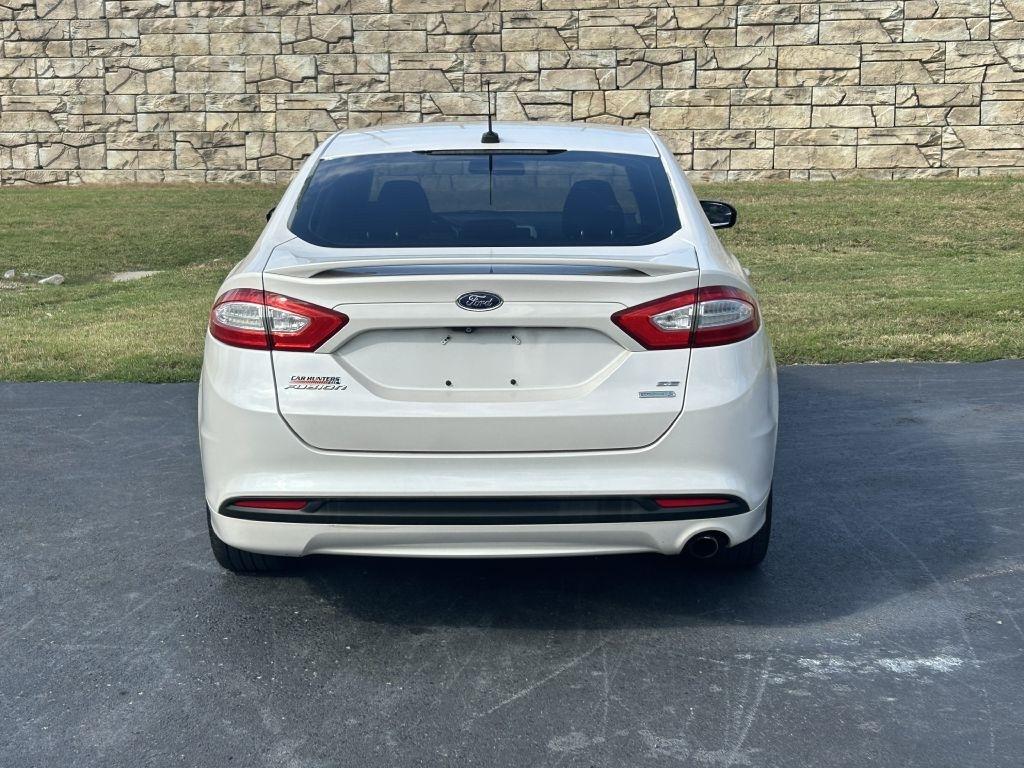 Ford Fusion 4dr Sdn SE FWD 2014