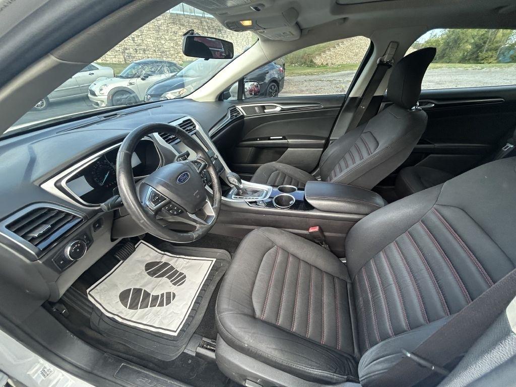 Ford Fusion 4dr Sdn SE FWD 2014