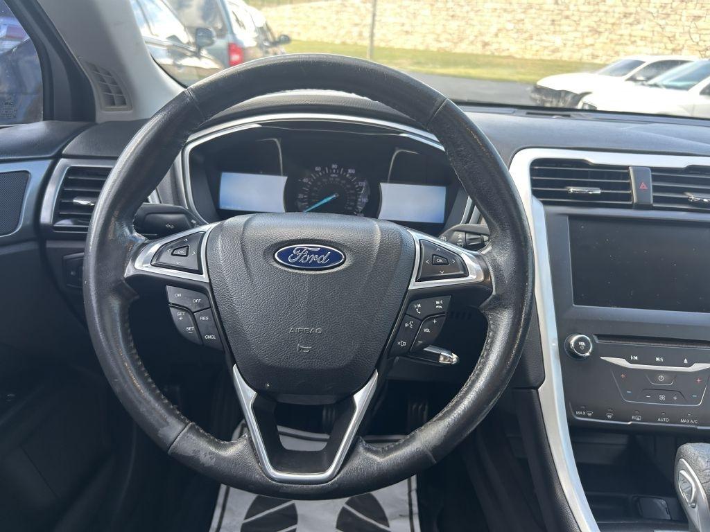 Ford Fusion 4dr Sdn SE FWD 2014