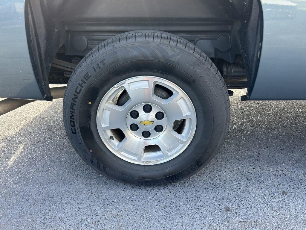 Chevrolet Silverado 1500 4WD Crew Cab 143.5" LT 2011