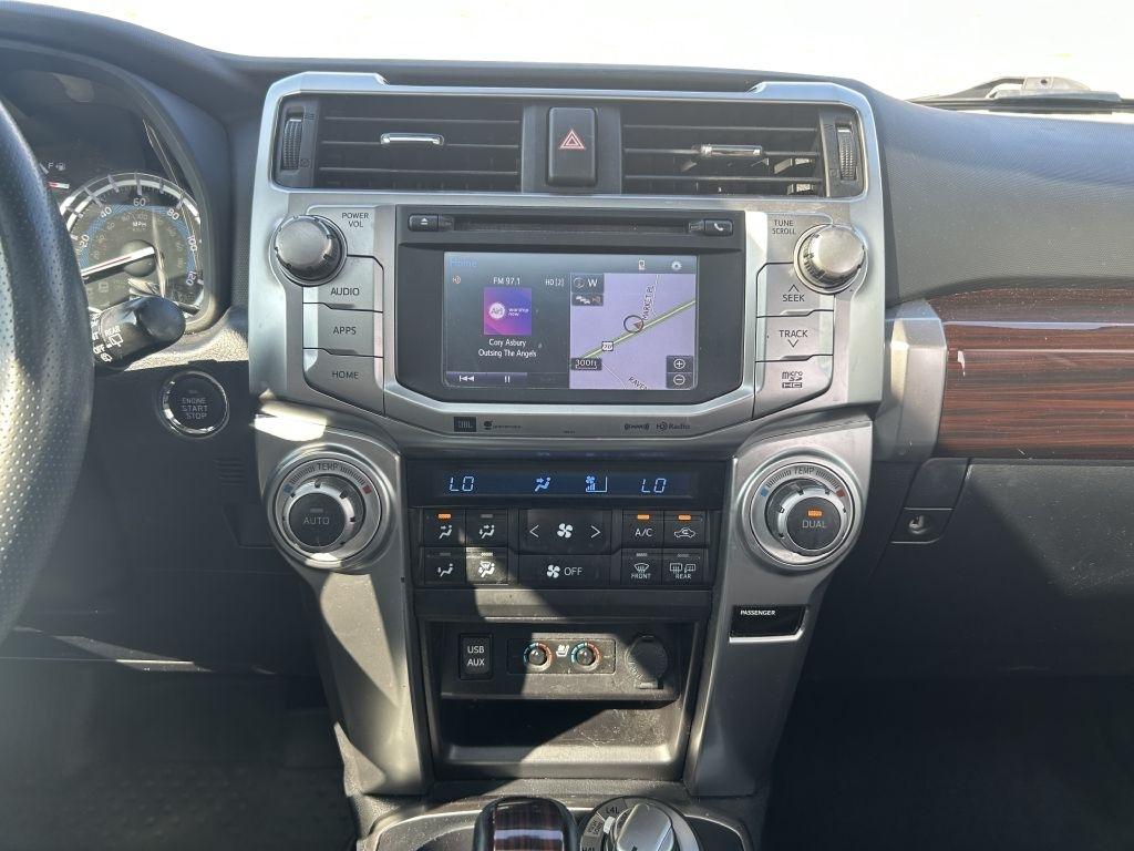 Toyota 4Runner TRD Off Road Premium 4WD (Natl) 2018