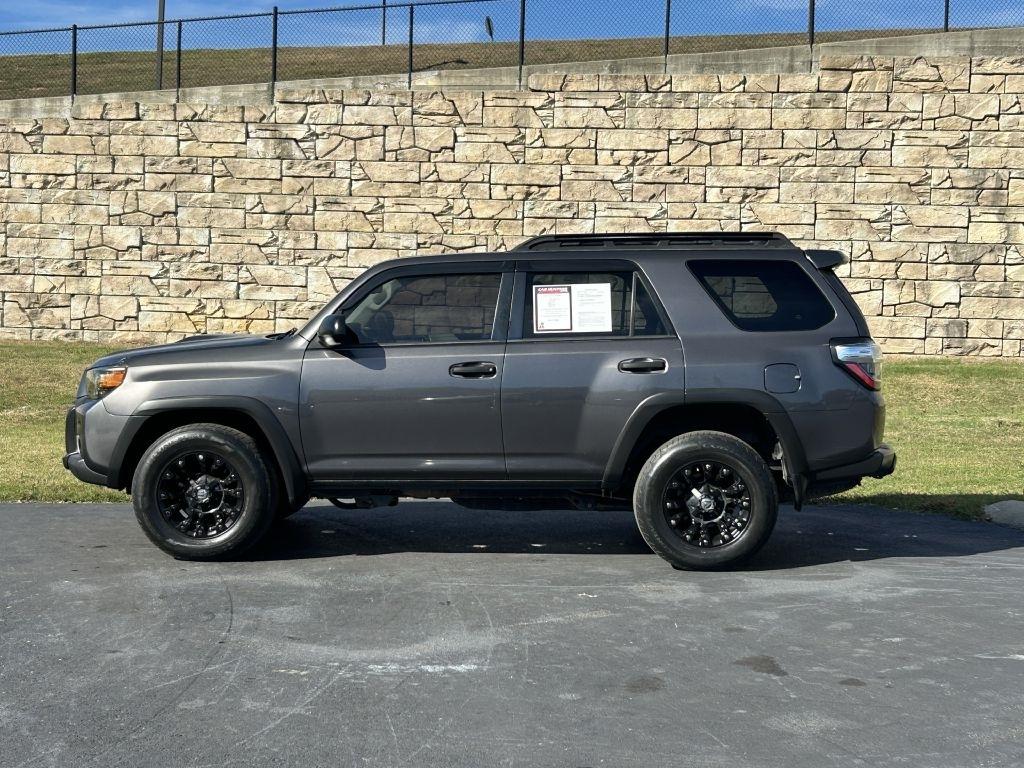 2013 Toyota 4Runner 4WD 4dr V6 SR5 (Natl)