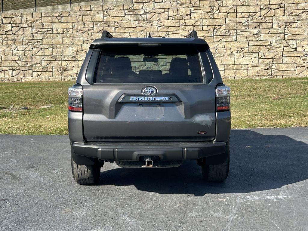 Toyota 4Runner 4WD 4dr V6 Limited (Natl) 2013