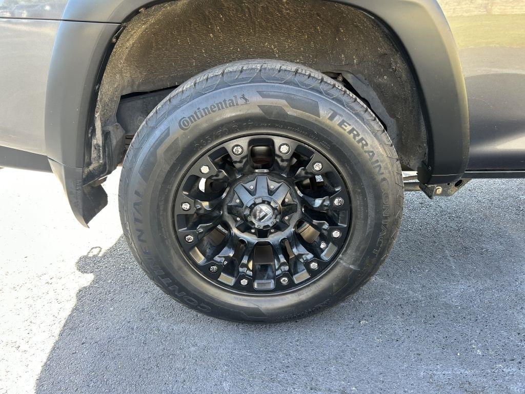 Toyota 4Runner 4WD 4dr V6 Limited (Natl) 2013
