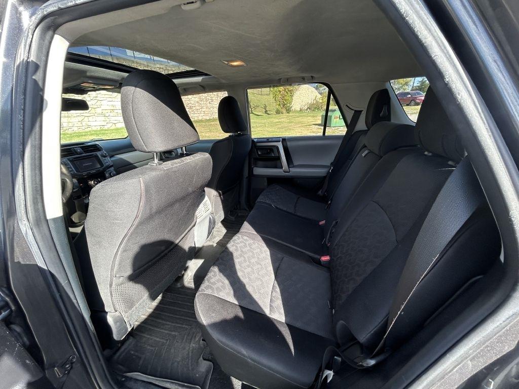 Toyota 4Runner 4WD 4dr V6 Limited (Natl) 2013