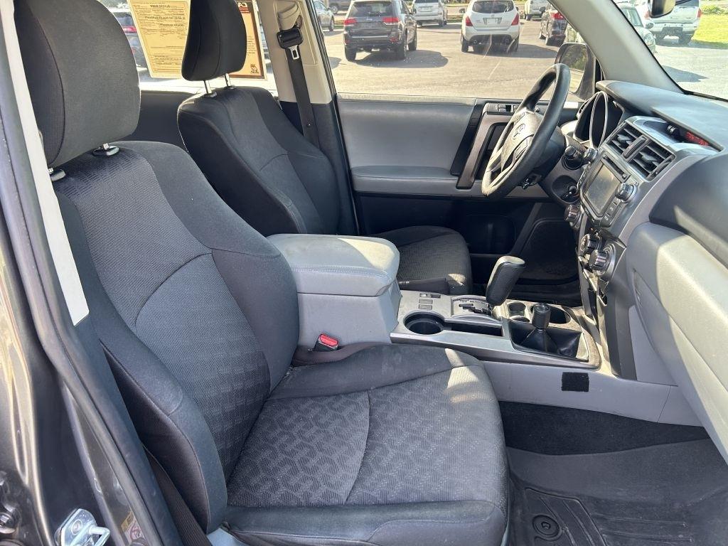 Toyota 4Runner 4WD 4dr V6 Limited (Natl) 2013