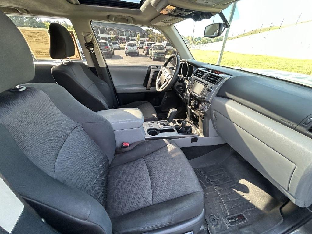 Toyota 4Runner 4WD 4dr V6 Limited (Natl) 2013