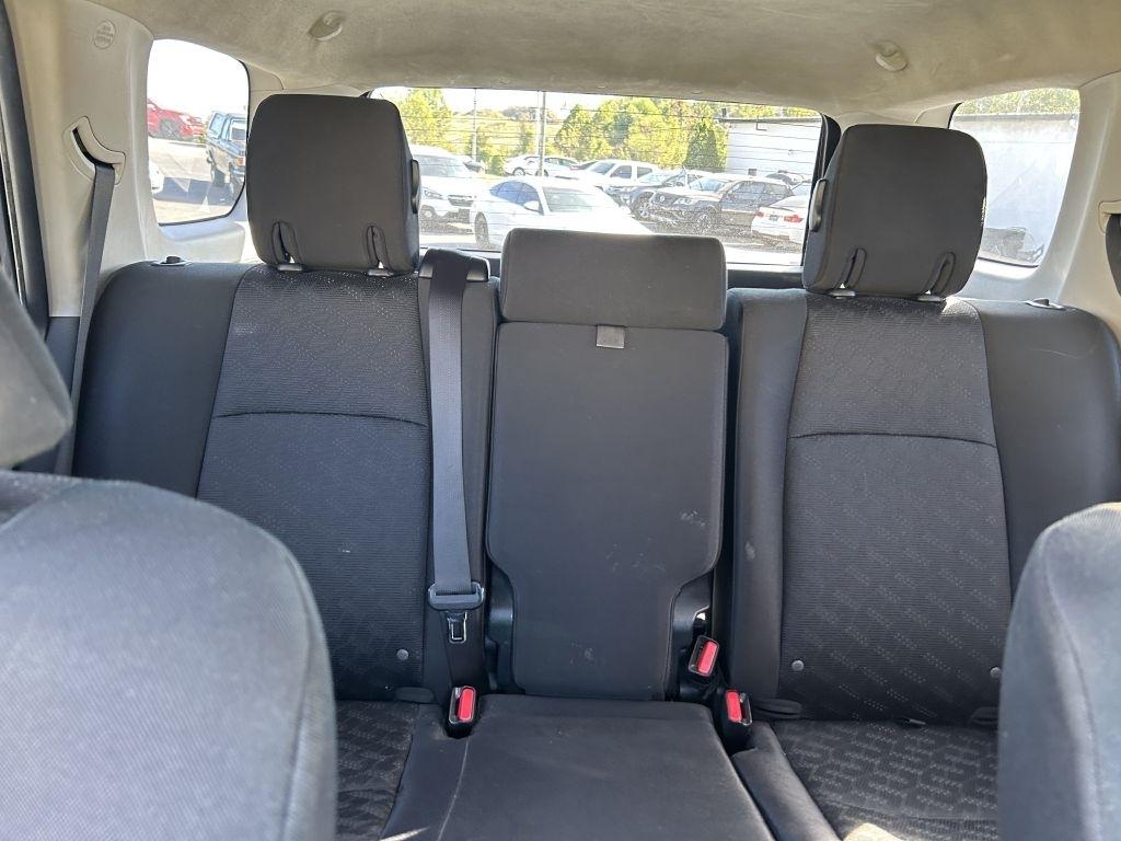 Toyota 4Runner 4WD 4dr V6 Limited (Natl) 2013