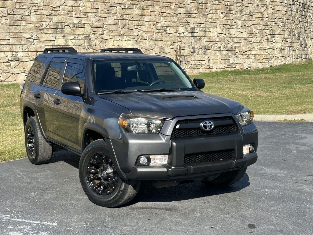Toyota 4Runner 4WD 4dr V6 Limited (Natl) 2013