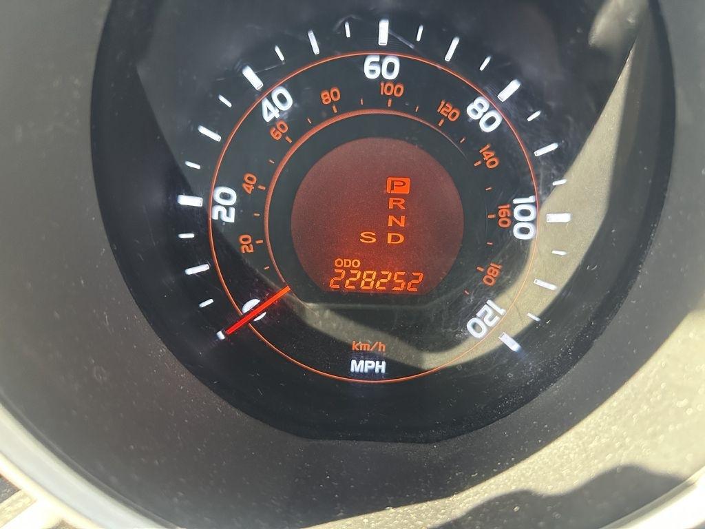 Toyota 4Runner 4WD 4dr V6 Limited (Natl) 2013